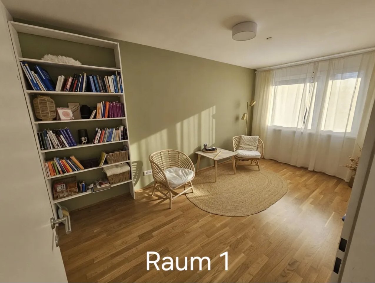 Praxisraum Kaiser Ebersdorfer Straße