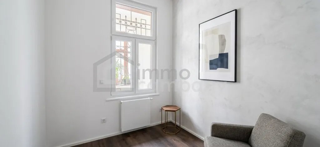 Praxis- oder Büroeinheit 50 m² mit 2 Räumen und Teeküche, Erstbezug nach Sanierung, 1120 Wien