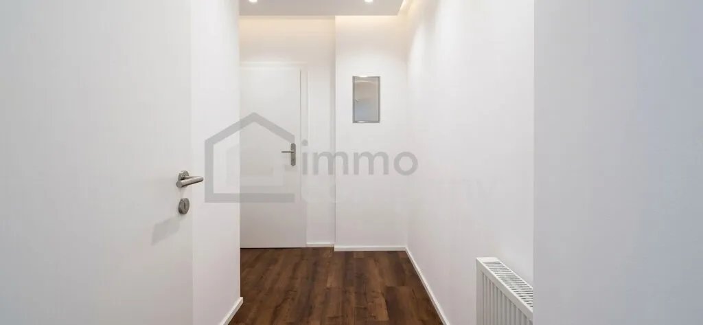 Praxis- oder Büroeinheit 50 m² mit 2 Räumen und Teeküche, Erstbezug nach Sanierung, 1120 Wien