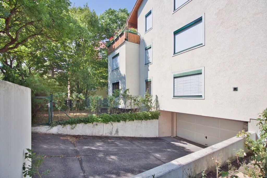 Büro/Ordination 153 m² mit fünf Einzelräumen und großem Mehrzweckraum, 1130 Wien