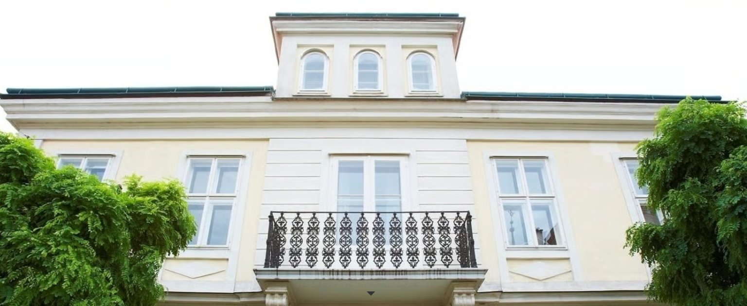 Ordinationsraum im Ärztezentrum Hietzing, 14 oder 22 m², stundenweise, 1130 Wien