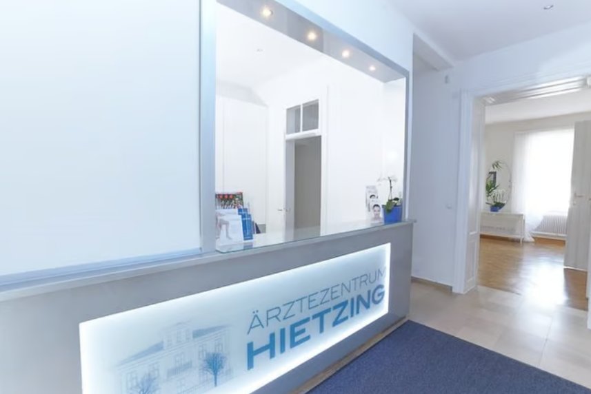 Ordinationsraum im Ärztezentrum Hietzing, 14 oder 22 m², stundenweise, 1130 Wien
