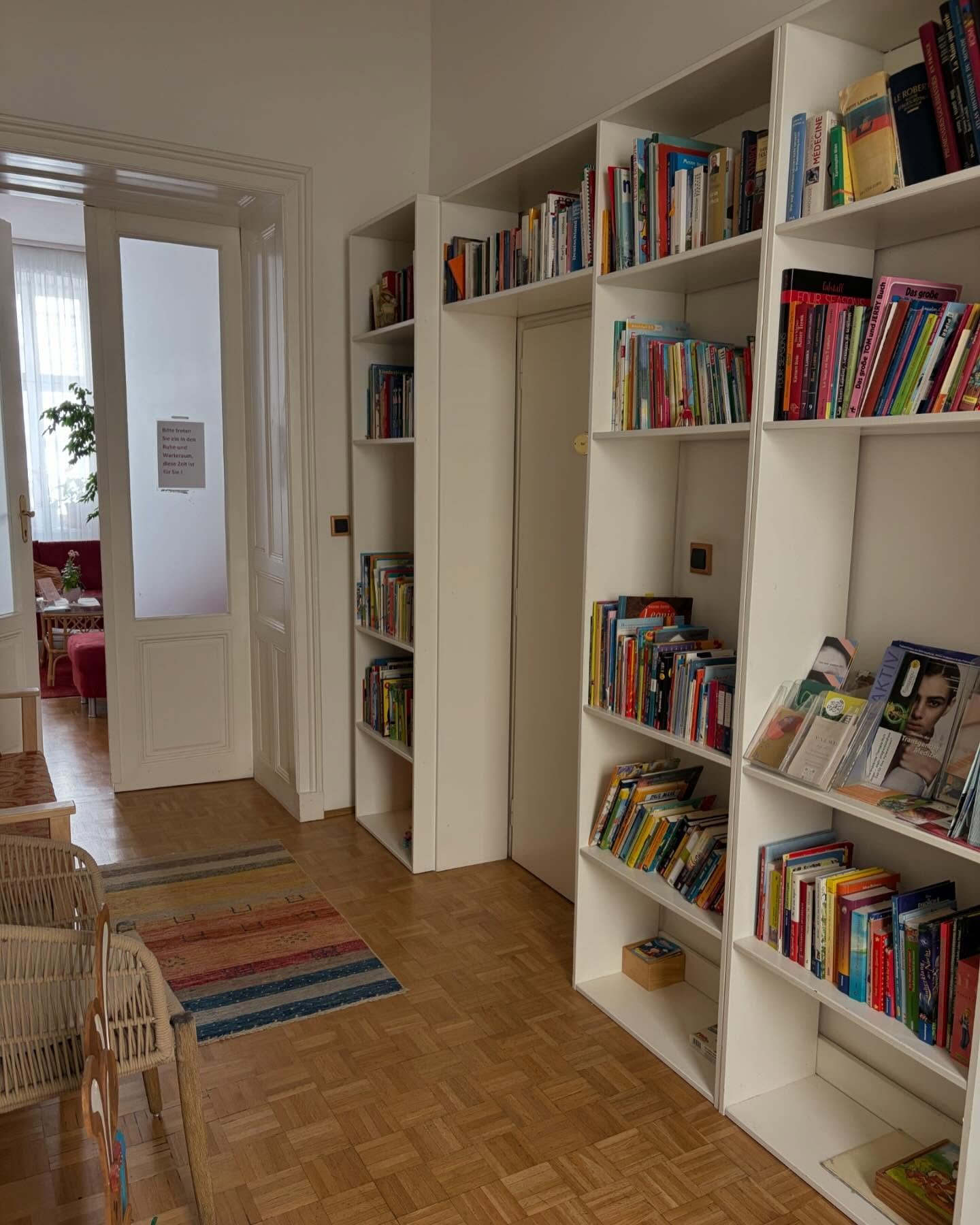 PRAXISRAUM im Servitenviertel zu VERMIETEN!